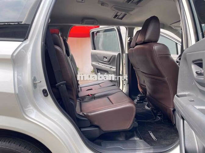 Toyota Avanza 2025 Số sàn Trắng 6.122 km