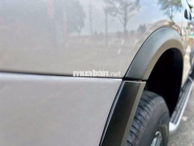 Toyota Fortuner 2022 Số sàn Dầu Bạc