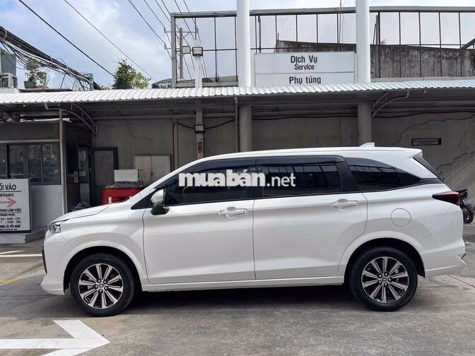Toyota Avanza 2025 Số sàn Trắng 6.122 km