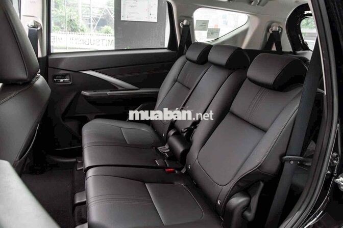 Xpander giảm 100 triệu - sẵn xe giá tốt giao ngay