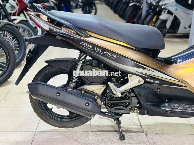 XE MÁY THỊNH PHÁT - AIR BLADE 110 VÀNG ĐEN BIỂN 29