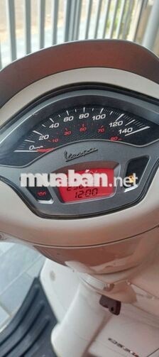 Piaggio Vespa Sprint 125cc 2015 Trắng 25.000km
