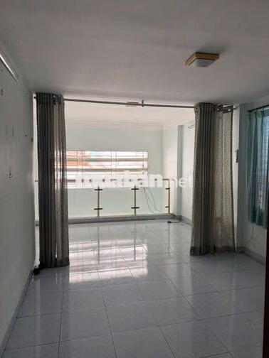 NHÀ MỚI 4PN TRẦN KHẮC CHÂN, QUẬN 1