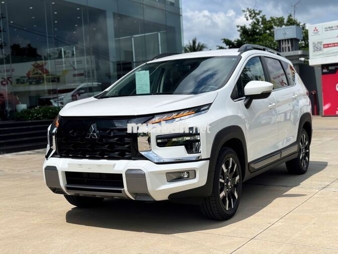 Mitsubishi Xpander Cross 1.5 AT 2026 - 580 Triệu