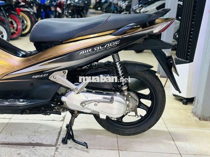 XE MÁY THỊNH PHÁT - AIR BLADE 110 VÀNG ĐEN BIỂN 29