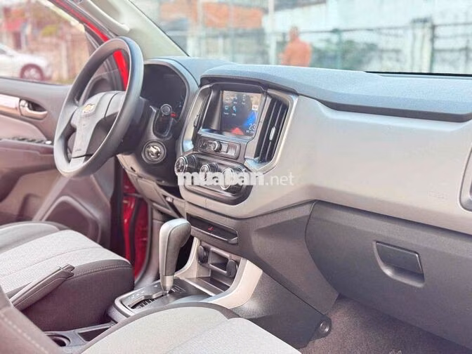 Bán Chevrolet Colorado 2018 AT xe đẹp không lỗi