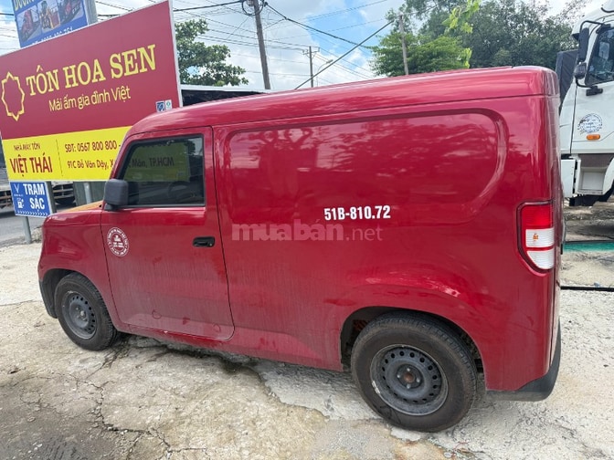 bán xe van EC vinfat chạy 4.000km