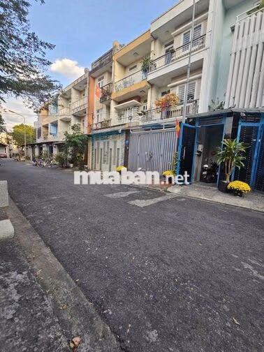 BÁN NHÀ 2 MẶT TIỀN 5x16 KDC AN SƯƠNG
