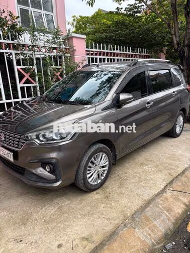 Suzuki Ertiga Nâu Xe gia đình