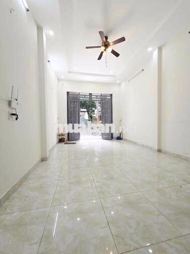 Nhà Mới 4Máy Lạnh 4x15m 2Lầu (4PN 3WC) Lề 4m. Đường 12m. KHU GÒ DẦU
