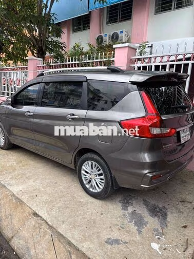 Suzuki Ertiga Nâu Xe gia đình