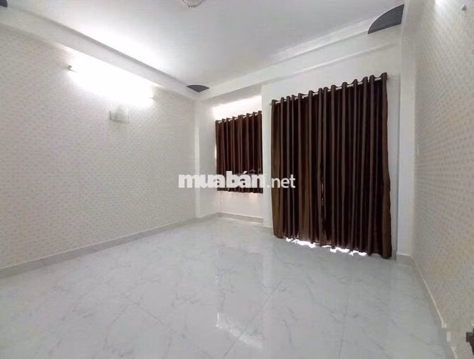 Cho thuê nhà gấp HXH 480/3B Nguyễn Tri Phương, Phường 9, Quận 10 