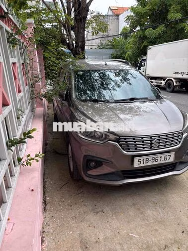 Suzuki Ertiga Nâu Xe gia đình