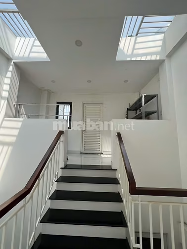 Cho thuê nhà 286/1 Thống Nhất, Phường 16 cũ, Gò Vấp, 4,5x15m, 4 tầng