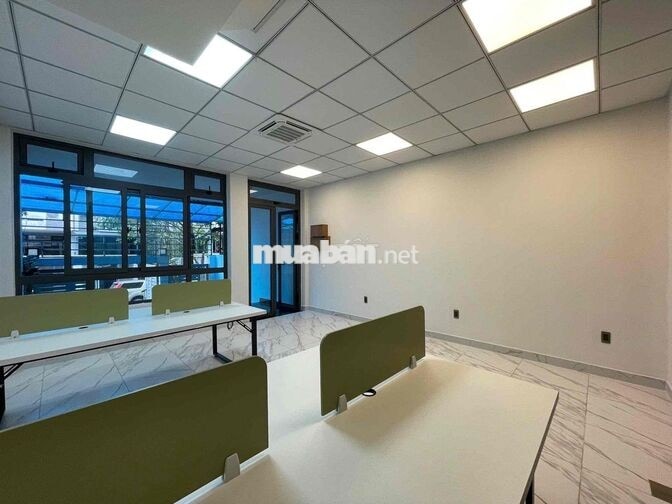 văn phòng trệt 5x21 full nội thất Vạn Phúc City