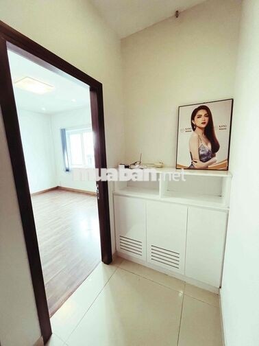 Phòng trọ đường Hồ Bá Kiện 28m2,