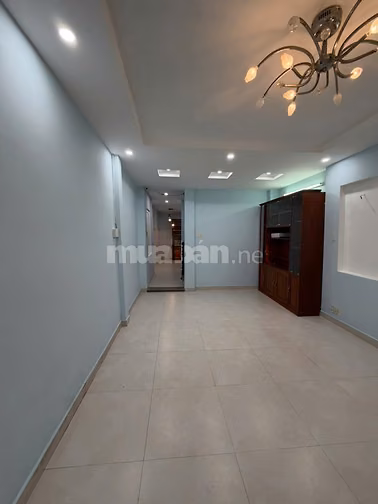 Nhà đường số đường 12m F4Q8 DT: 3,53m x 12,74m, 2 lầu 