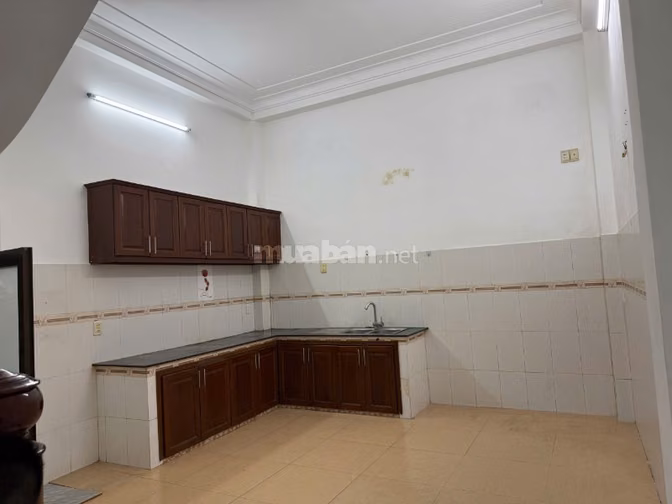 Cho thuê nhà Phạm Văn Bạch hẻm 258/
