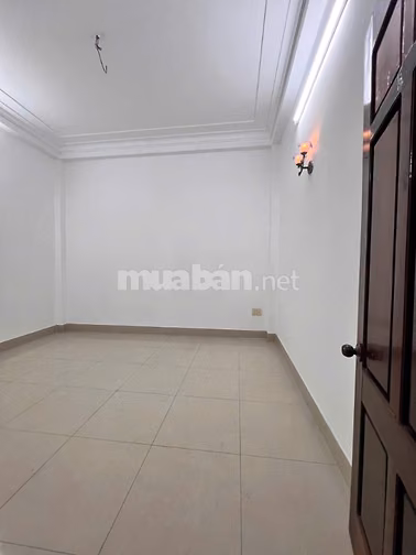 Cho thuê nhà Phạm Văn Bạch hẻm 258/