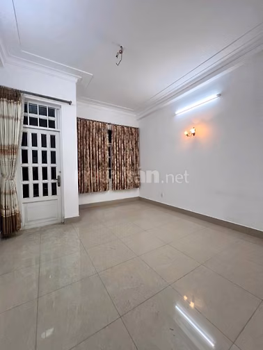 Cho thuê nhà Phạm Văn Bạch hẻm 258/