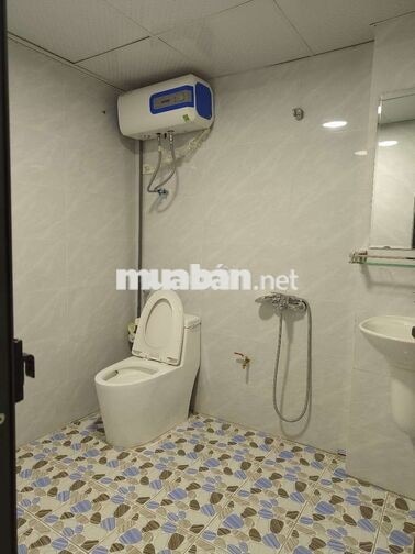 CHÍNH CHỦ CHO THUÊ 1 KHÁCH 1 NGỦ THANG MÁY 40M2 5.8 TRIỆU
