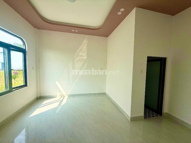 Chỉ 3 tỷ nhỉnh xíu sở hữu nhà cấp 4 sân vườn sẵn mô hình nghỉ dưỡng