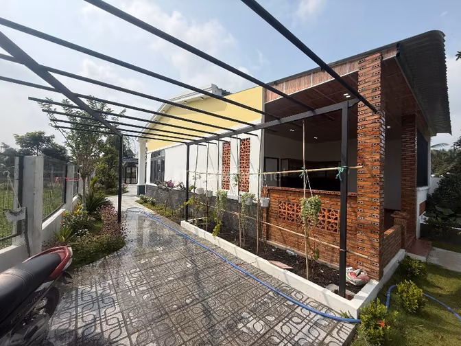 Chỉ 3 tỷ nhỉnh xíu sở hữu nhà cấp 4 sân vườn sẵn mô hình nghỉ dưỡng