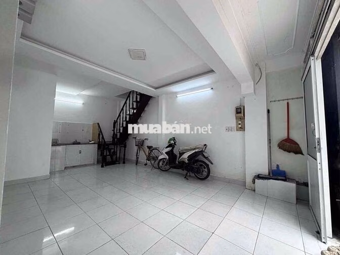 Nhỉnh 6 Tỷ - HẺM XE HƠI BÙI ĐÌNH TUÝ 31M (4.3x7.2) 2 TẦNG - SỔ ĐẸP VUÔ