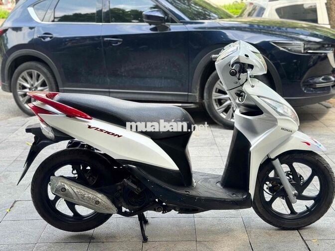 Honda Vision Trắng Xăng 2015