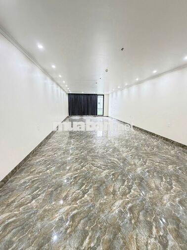 CHO THUÊ NHÀ MẶT SÀN 100M2 – KHU NAM GA, CÓ THANG MÁY