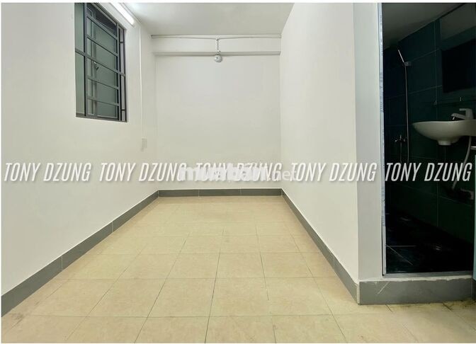 STUDIO CÓ BẾP CỬA SỔ -TÒA NHÀ THANG MÁY -NGAY QUANG TRUNG -GẦN CĐ FPT 