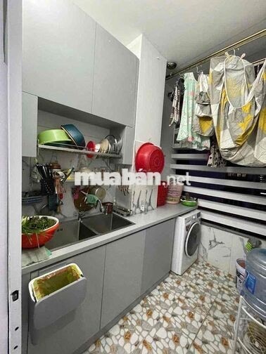 Bán cc tây thạnh:dt:65m2 ; 2pn; 1wc: gb: 3ty tl.