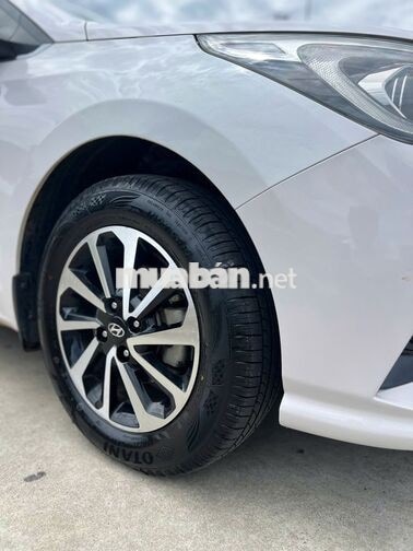 Hyunhdai Accent 2023 MT bản full