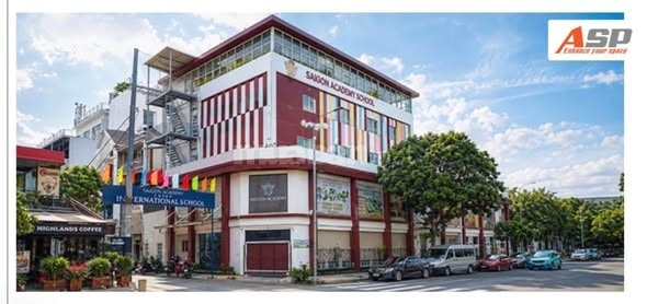 Cho thuê tòa nhà Góc 2MT: 3 hoàng việt, tân bình,dt 40x20m, 5 lầu,PCCC