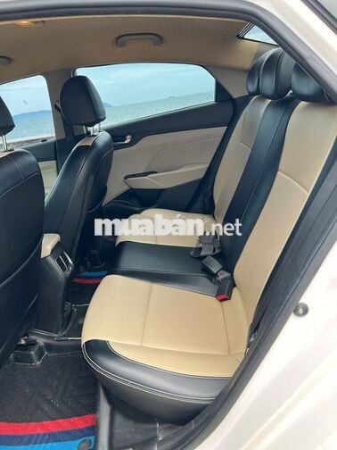 Hyunhdai Accent 2023 MT bản full