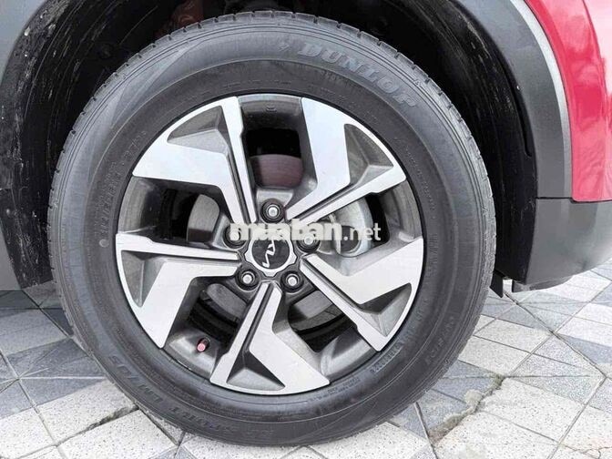 Kia Sonet 2023 Premium 1.5 AT - 19000 km