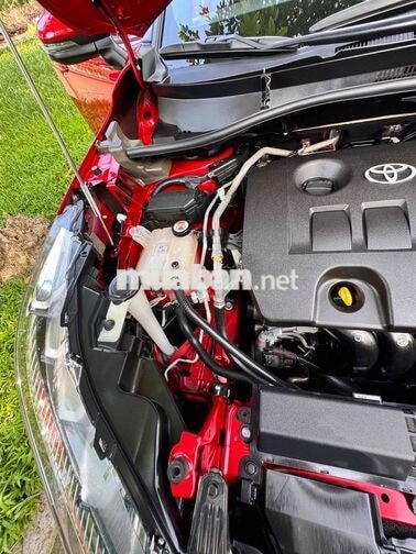 Toyota Corolla Cross 1.8V 2024 Đỏ 18000 km