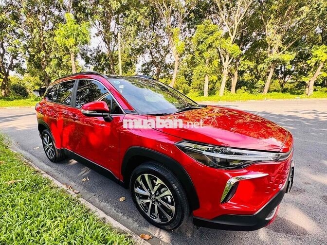 Toyota Corolla Cross 1.8V 2024 Đỏ 18000 km