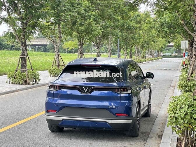 VF8 Plus 2023 Mua đứt Pin Catl đẹp xuất sắc