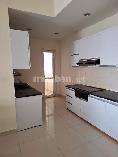 Cao ốc Phú NHuận, 20 Hoàng Minh Giám  giá 11tr/tháng căn hộ 2p ngủ