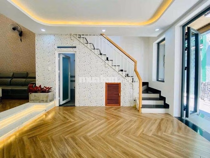 Nhỉnh 5 Tỷ - Trung Tâm Gò Vấp - 5p Qua Sân Bay - 4 Tầng BTCT - 4PN - F