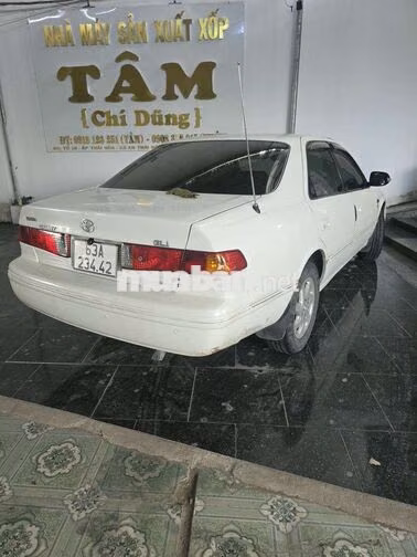Toyota Camry 2001 Trắng