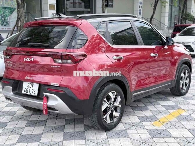Kia Sonet 2023 Premium 1.5 AT - 19000 km