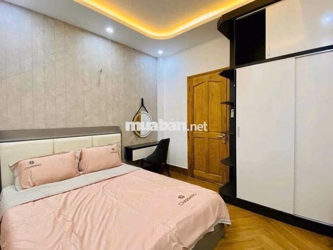 Nhỉnh 5 Tỷ - Trung Tâm Gò Vấp - 5p Qua Sân Bay - 4 Tầng BTCT - 4PN - F