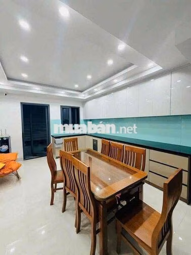 NGUYÊN CĂN MỚI XÂY KẾ VẠN PHÚC City - 4 TẦNG 5 ô tô đậu trước nhà