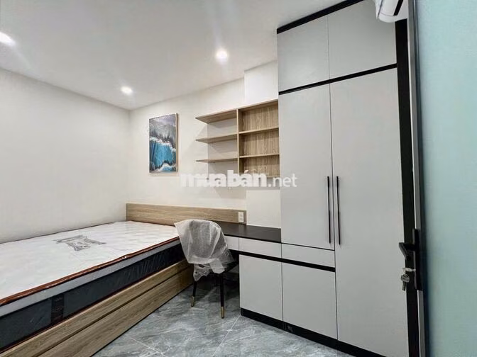 TRỐNG LẠI CH 2PN NGAY PHẠM VĂN ĐỒNG-BT FULL NT ẢNH TỰ CHỤP CHIỀU NAY