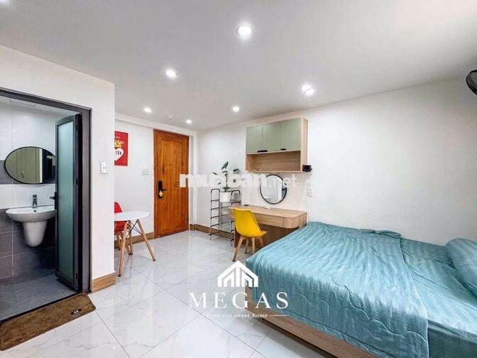 Trống Sẵn Studio Cửa Sổ Trời Full Nội Thất Ngay Dương Quảng Hàm