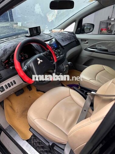 Mitsubishi Grandis 2005 Đen Tự động 7 chỗ