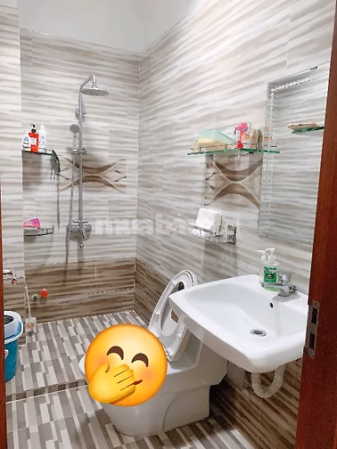 Bán nhà đẹp, hẻm 741 Hươg lộ 2, Bình Trị Đông A, Bình Tân. 