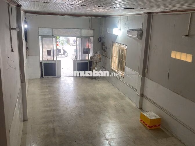 Cho thuê Nhà Mt Lê Thị Hoa, 4 x 17m, T+ Lững, goá 13tr